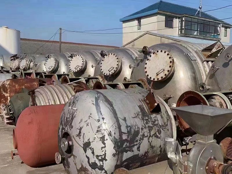 12.5立方不鏽鋼外盤管反應釜