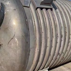 全新11台12.5立方不鏽鋼外盤管反應釜,安裝上未使用,厚度14毫米,手續資料齊全!