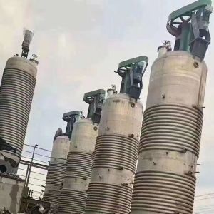 50立方發(fā)酵罐4台，15立方發(fā)酵罐2台，1.5立方發(fā)酵罐2台，資料齊全，安裝未用，需要的聯系