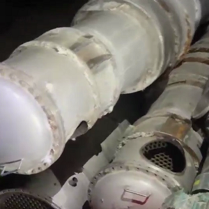 全新6噸304材質三效強制循環蒸發(fā)器到貨！低價出售！